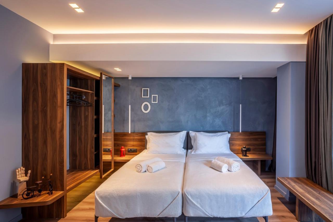 Katouni25 Luxury Suites เทสซาโลนิกิ ภายนอก รูปภาพ