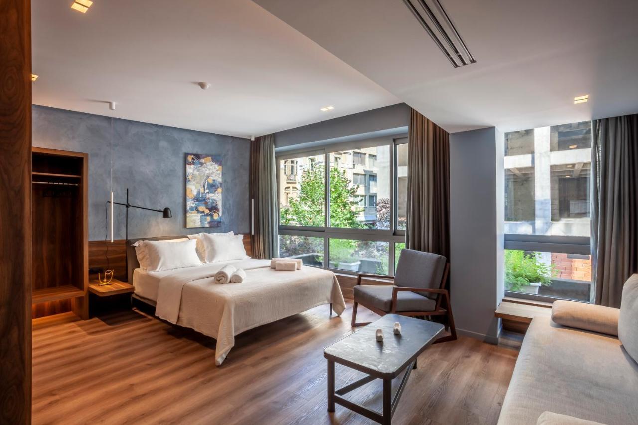 Katouni25 Luxury Suites เทสซาโลนิกิ ภายนอก รูปภาพ
