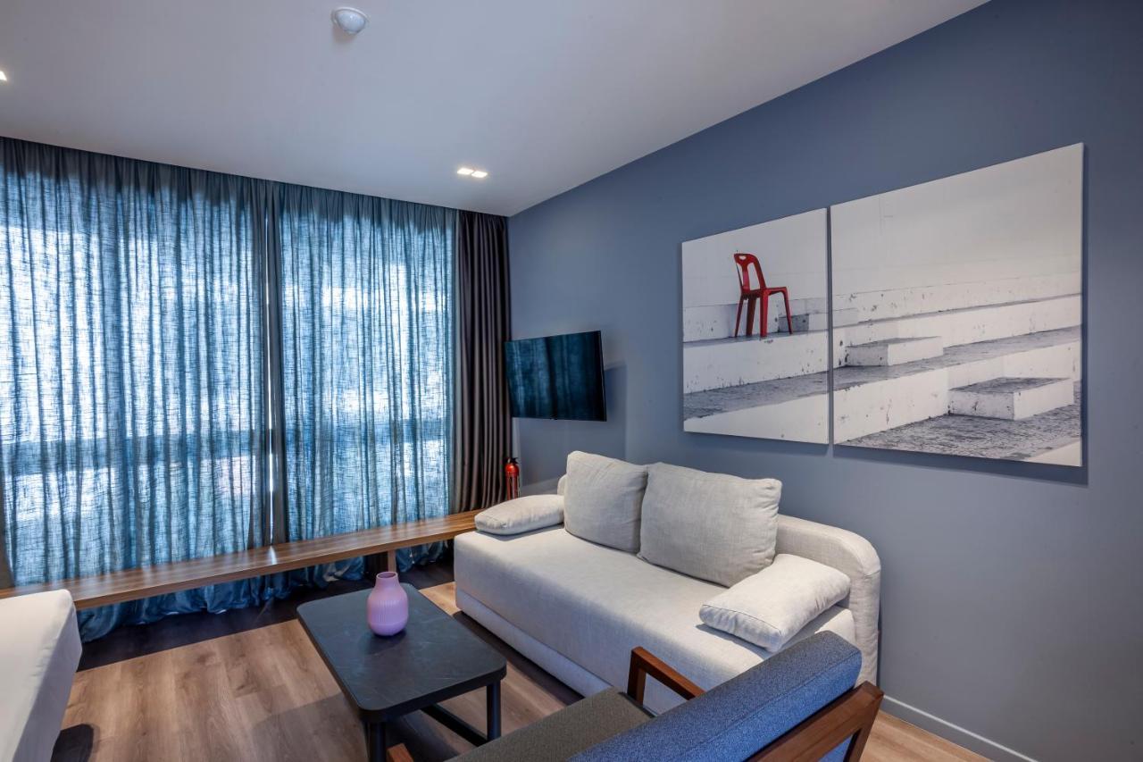 Katouni25 Luxury Suites เทสซาโลนิกิ ภายนอก รูปภาพ